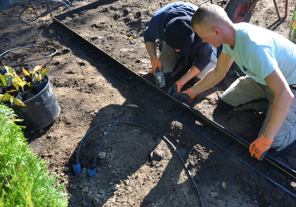 Kit Bordura PP TERRA pt pavaj NEW FIX L=12buc, 30 ancore incluse, H60 (12SB60B30A)